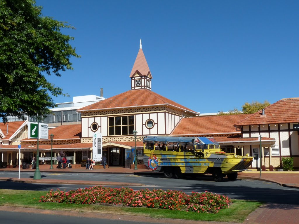 Rotorua-obojživelný autobus by Z.Rumler