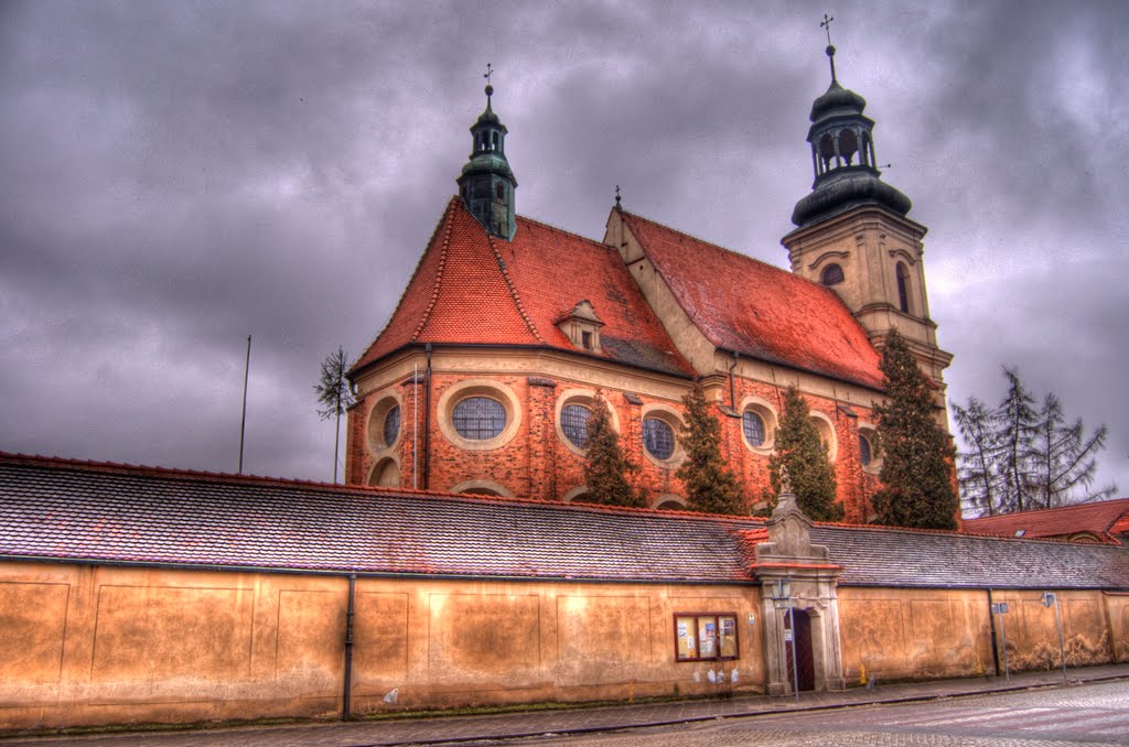 Zespół Klasztorny o. Bernardynów z XVII wieku, a obecnie Franciszkanów - dla Malby by romulus111