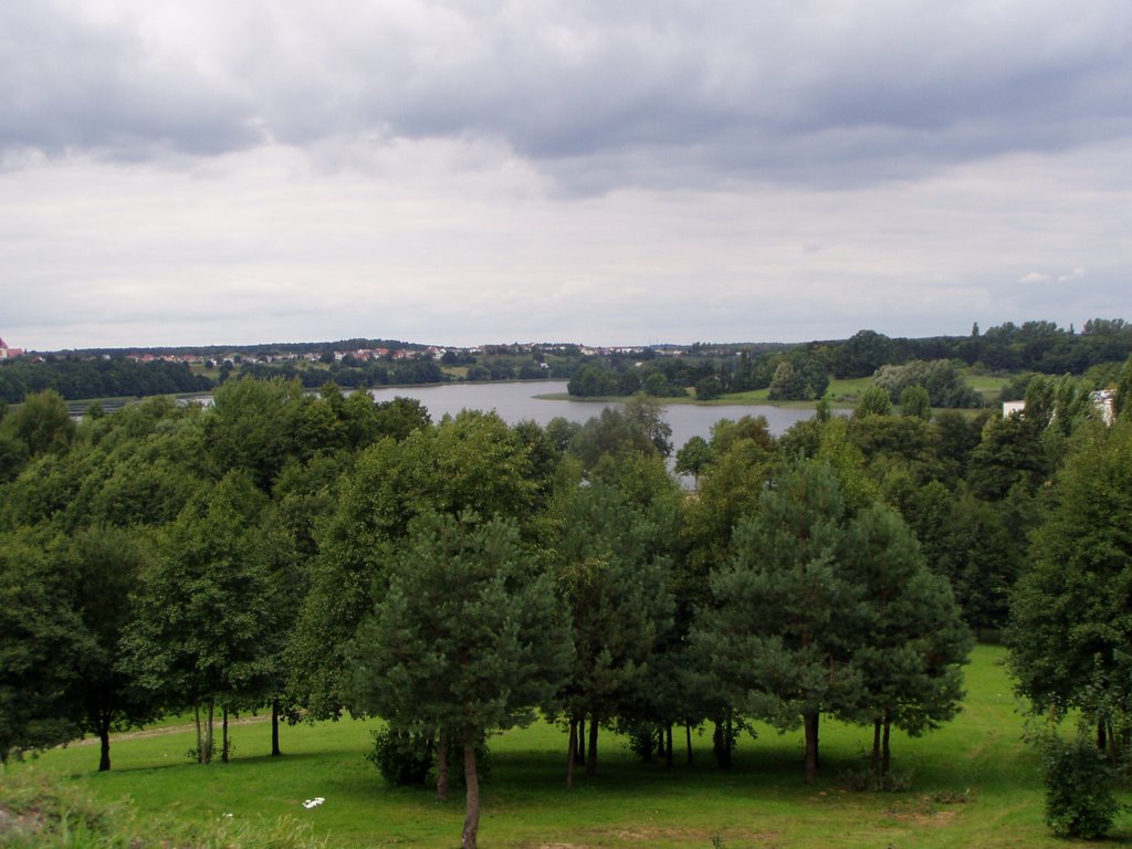 Kortowskie Lake. Kortowskie湖. by Andrzej1000100101