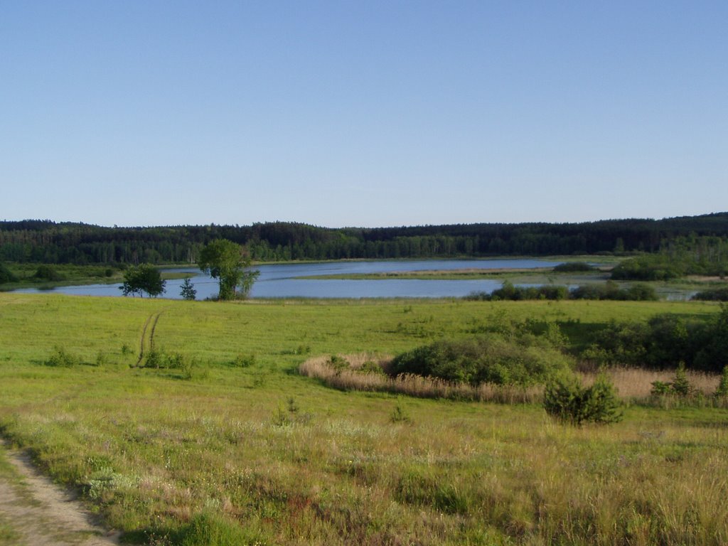 Lake near Bartążek village by Andrzej1000100101