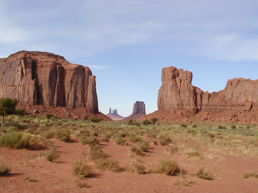 THE NORTH WINDOW MONUMENT VALLEY AZ USA by james balmain