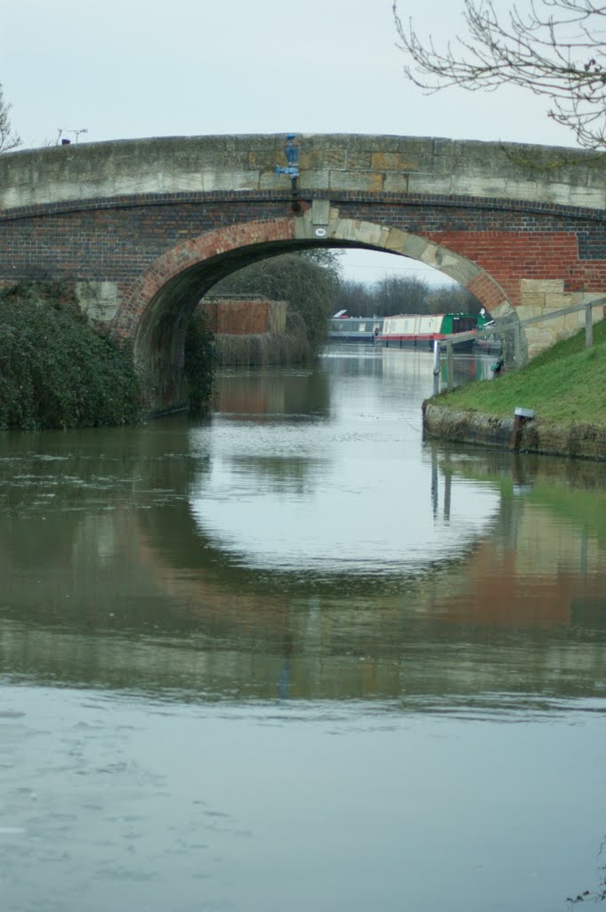 Semington Bridge by dgreggan