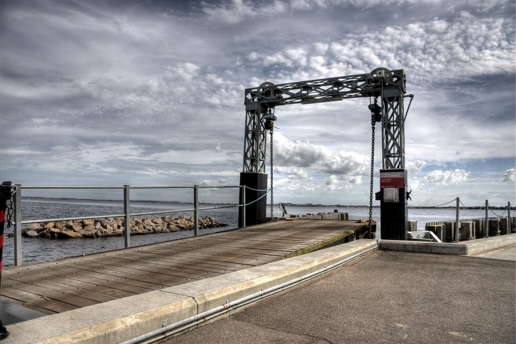 Kalvehave havn færgeleje Lindholmfærgen by Kurt Jeppesen