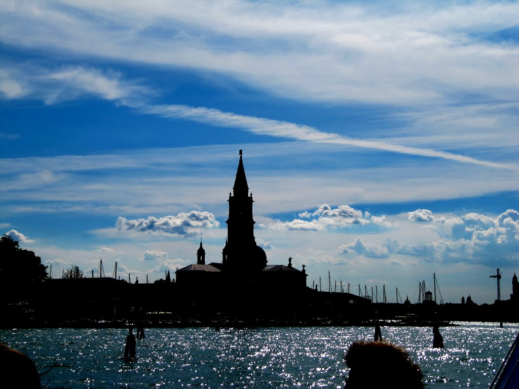 Venice, Italy by Dániel Marosi