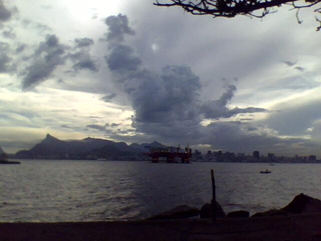 Rio de Janeiro - RJ (vista de Niterói - RJ) by Vinicius Castro