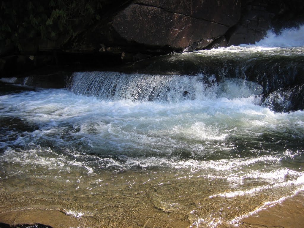 Triple Falls - whirlpool by MarksPhotoTrips