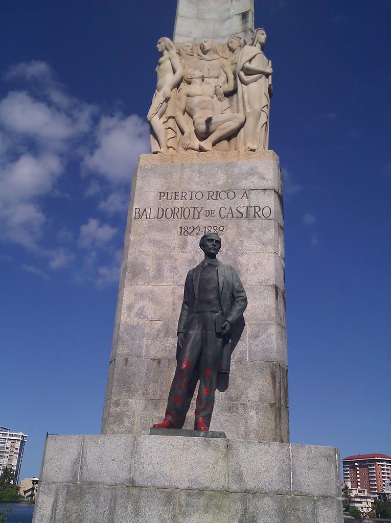 Miramar, San Juan, 00907, Puerto Rico by Elias Santiago