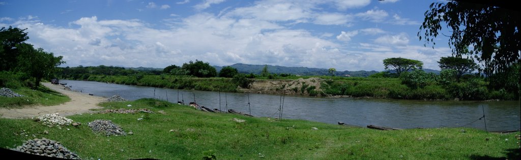 Río La Vieja by Ramon Eduardo Rodger…