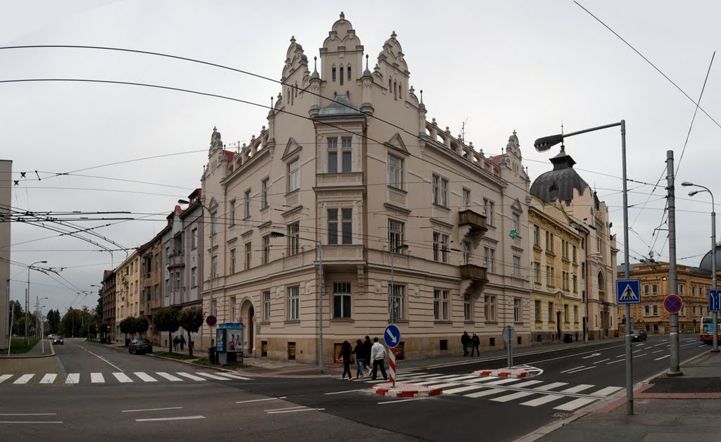 Hradec Králové - Československé armády - ICE Photocompilation Viewing from NE to SE - Art Nouveau by txllxt