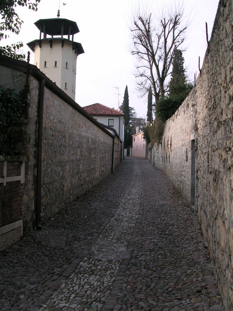 Vicenza Via San Bastiano by Gianfranco Zorzin