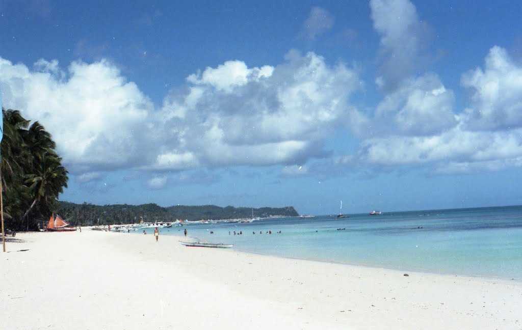 Boracay in 1997 by fanisl