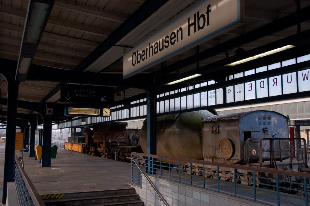 Museumsbahnsteig by Rainer Liebe