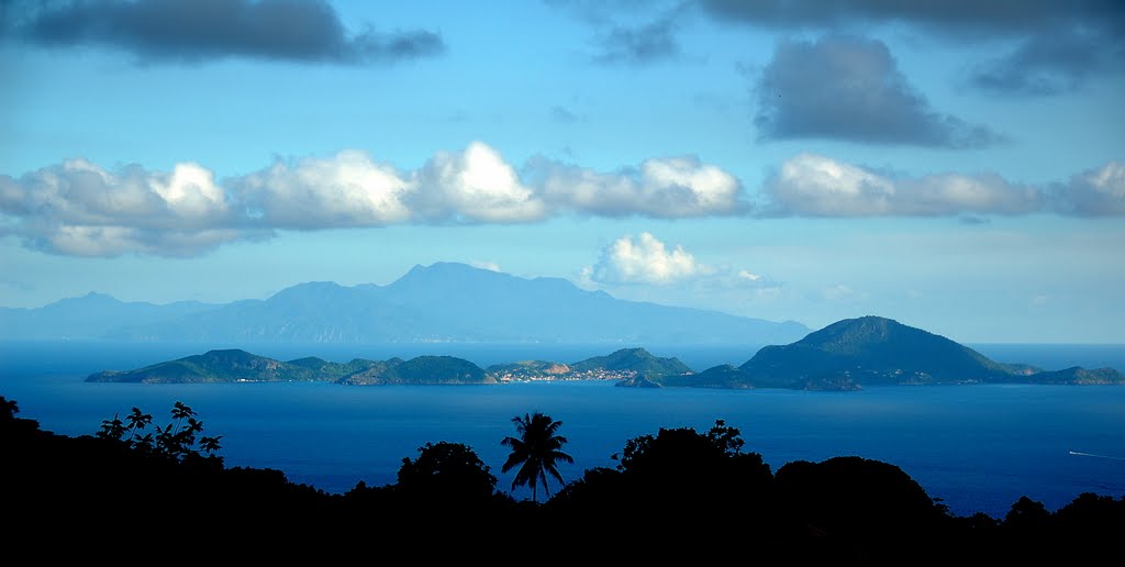 Guadeloupe "Terre de Haut des Saintes et la Dominique" by Claude Roussel-Dupré