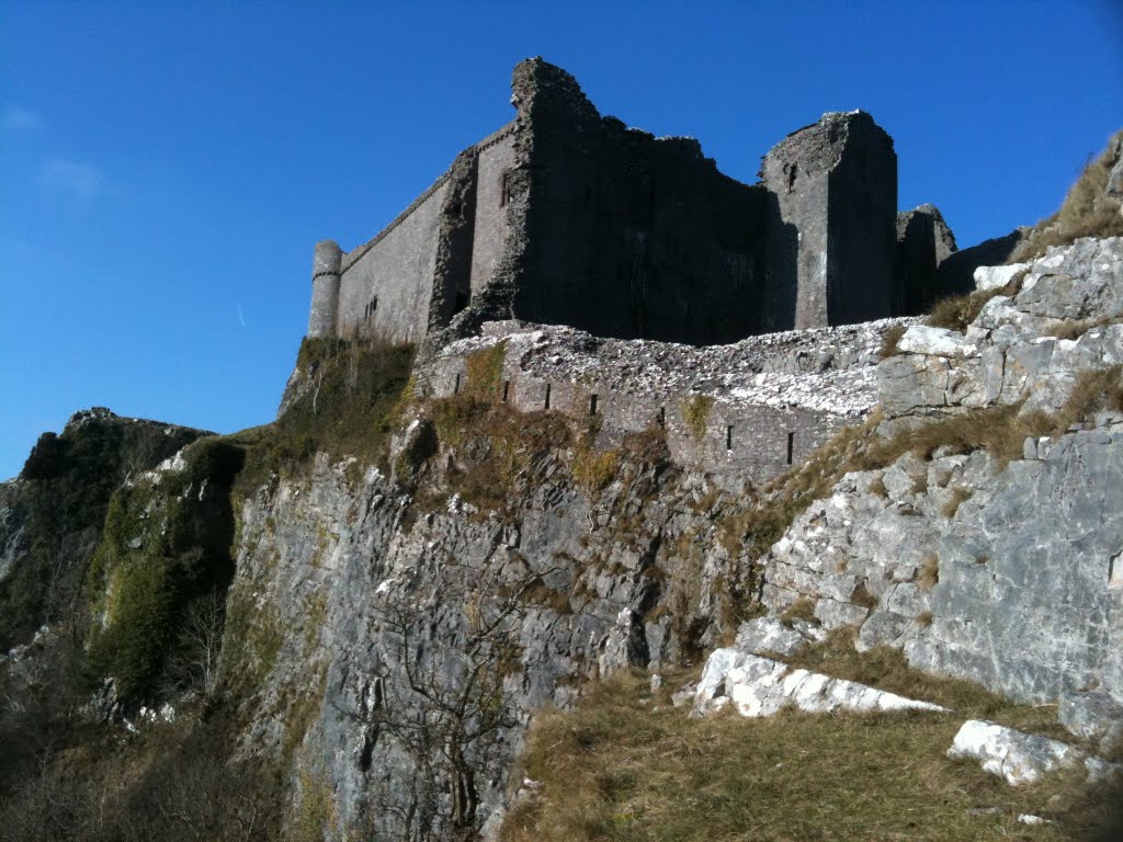 Carreg Cennen Castle by Tim Edwards