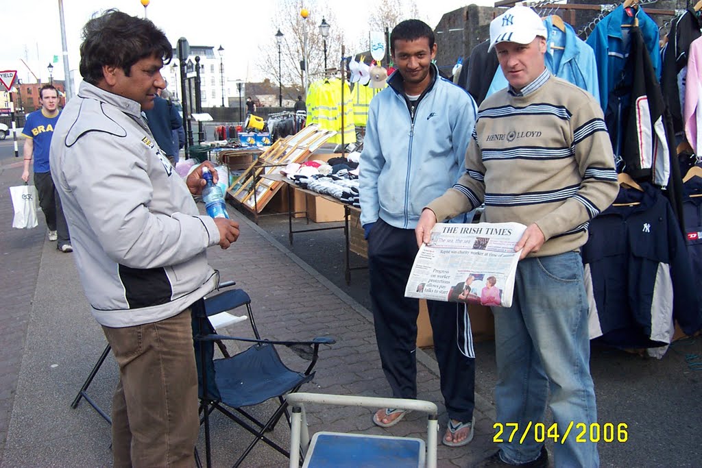 Athlone Thurs Market 27apr2006 by Martin24x7