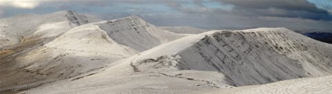 Cribyn a Pen Y Fan by Bleddyn