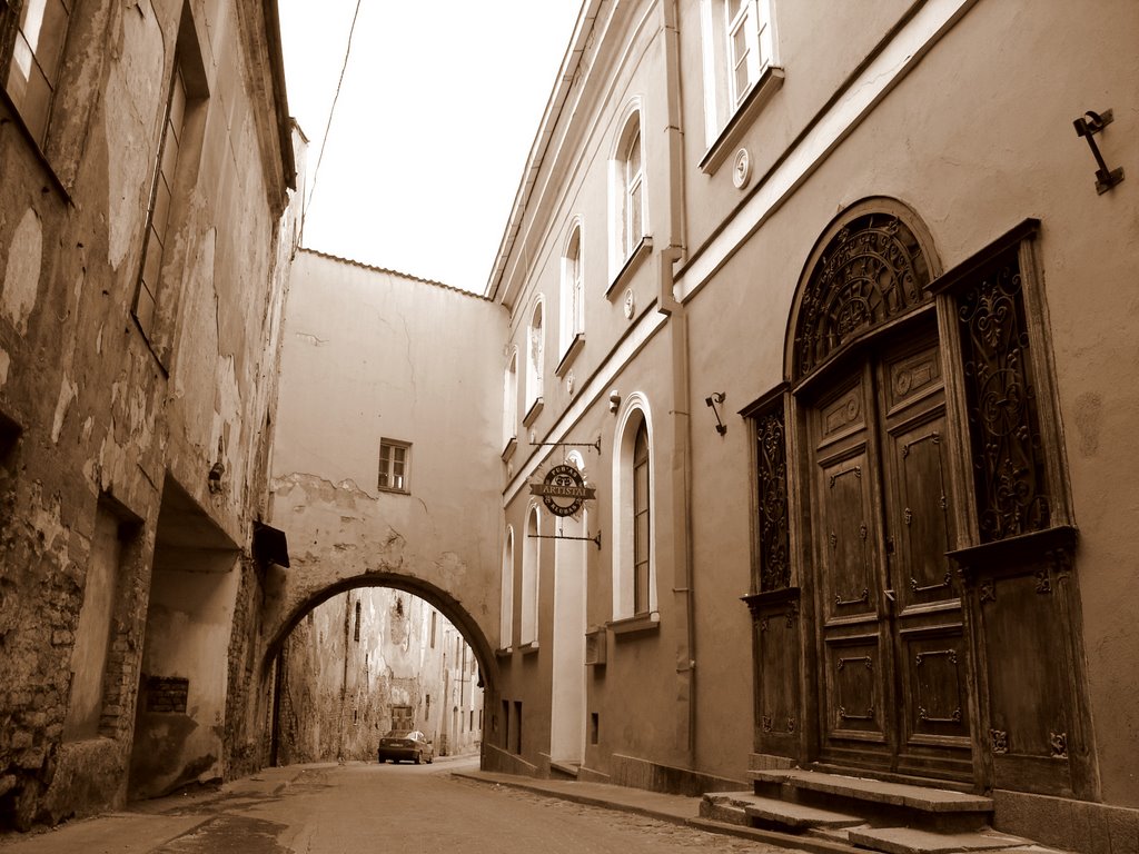 Street of the OldTown by Sergio Puzanskij