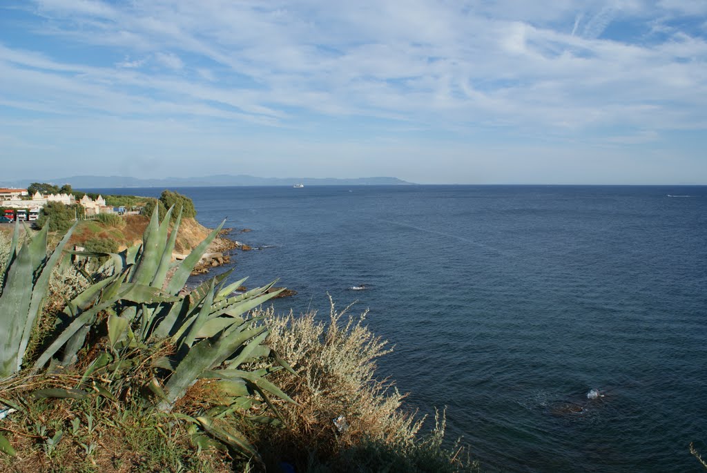 Piombino - Italy by moniuch