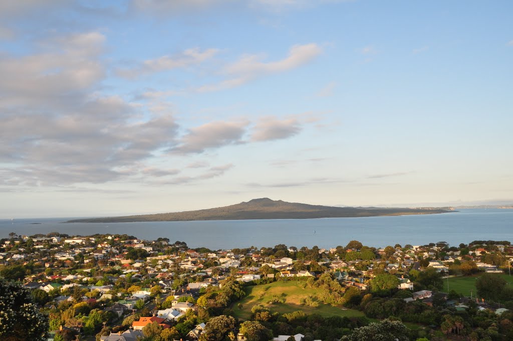 Rangitoto From Mt Victoria by leitner