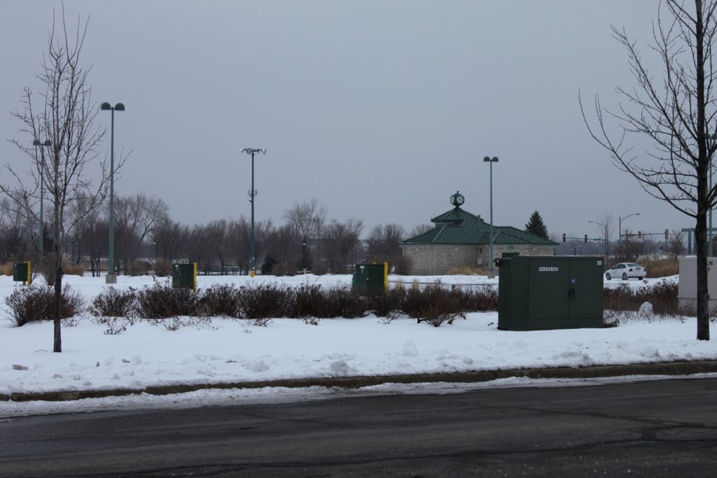 Veterans Park Utility Box And Restrooms by keithyearman