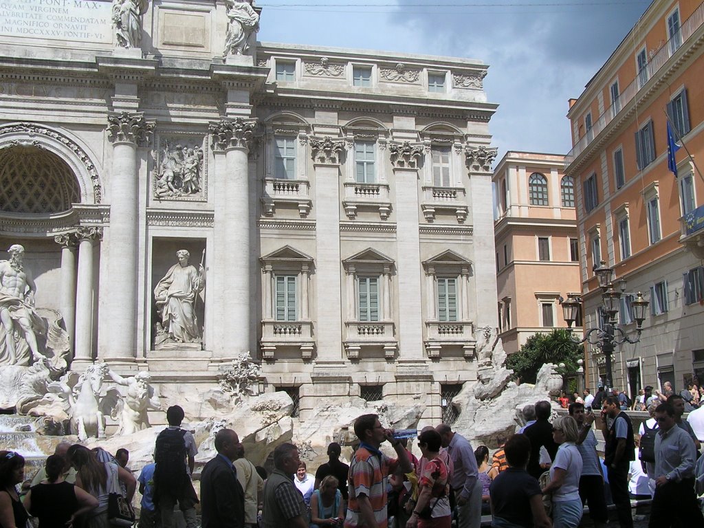 Fontana di Trevi by KOSTASD