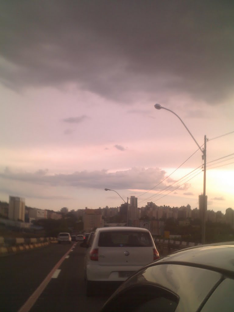 Av. José de Souza Campos / Vista Centro - Campinas, SP. by Leo Rubeiz de Lima