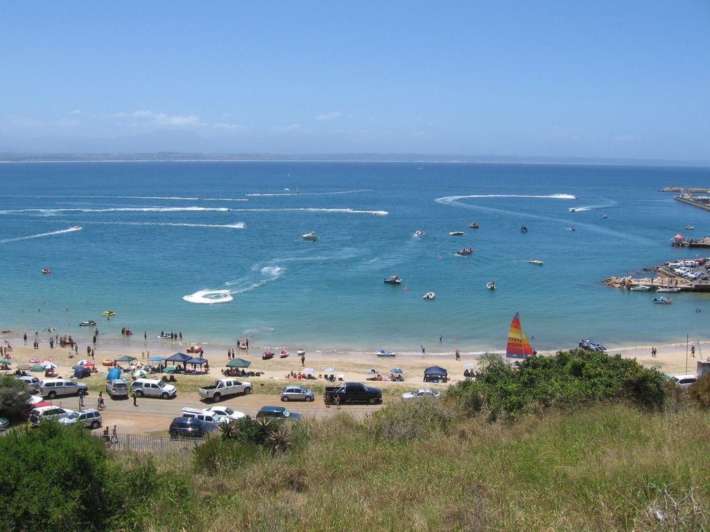 Watersports at Santos Beach by Andre-Pierre Delport