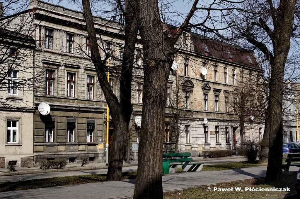 Kamienice na Al. Powst. Wlkp. by P.W.Płócienniczak