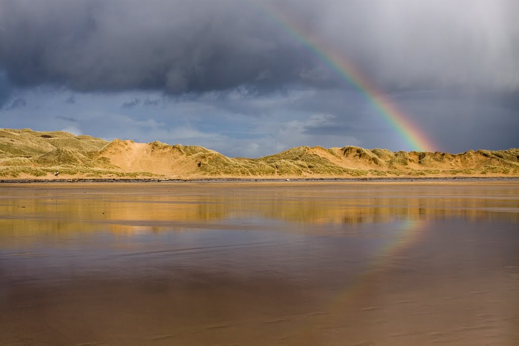 Rainbow over Freshwater West Dunes by jon@oldworcesters.net