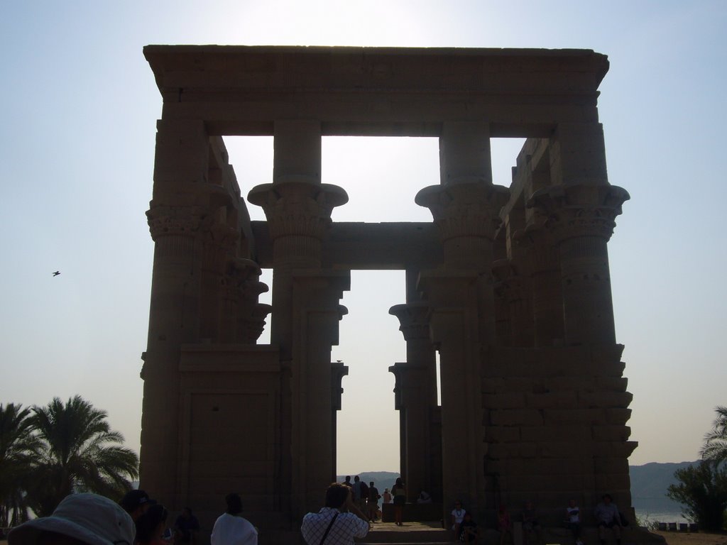 Pabellón Trajano - Templo de Philae by Guillermo & Estibali…