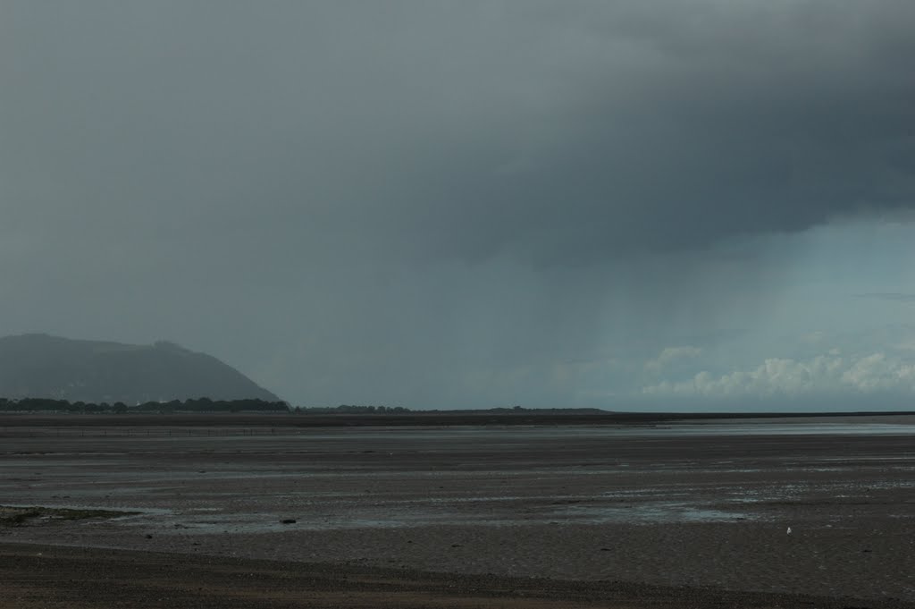 Storm approaching West Somerset - Blue Anchor by SeanTaylor