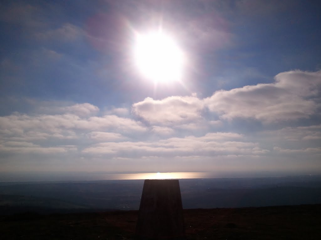 Mynydd Machen by Hmph