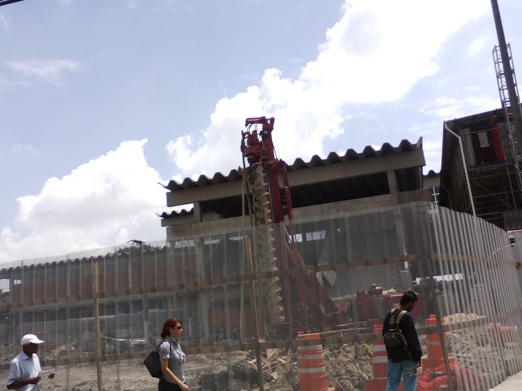 Obras na estação CPTM Osasco by Carlos Antonio de So…