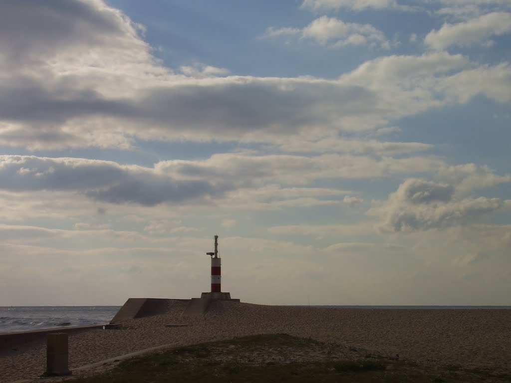 Farol de Esposende - Portugal by Parruco