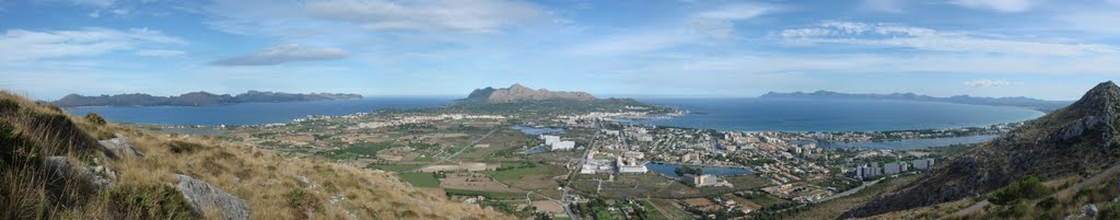 Panorámica de las bahías de Pollença y Alcudia by bjgeo