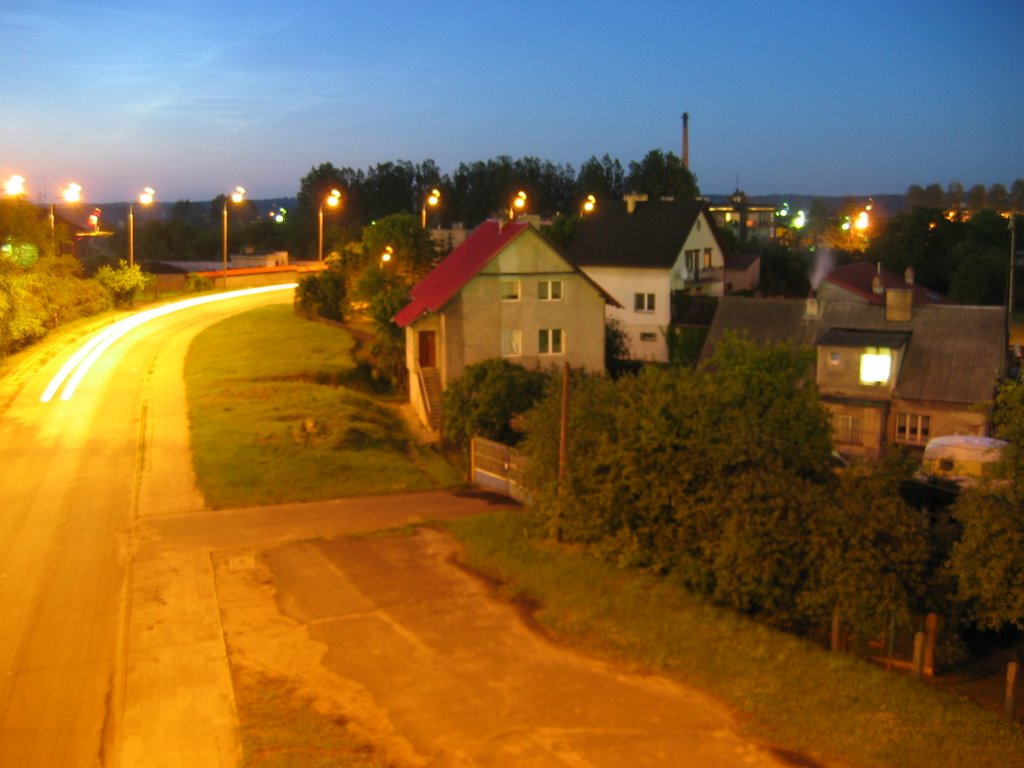 Wiadukt (ul.Gdańska) nad ul.Kolejową i torami kolejowymi-widok z góry na ul.Kolejową by tmazurowski