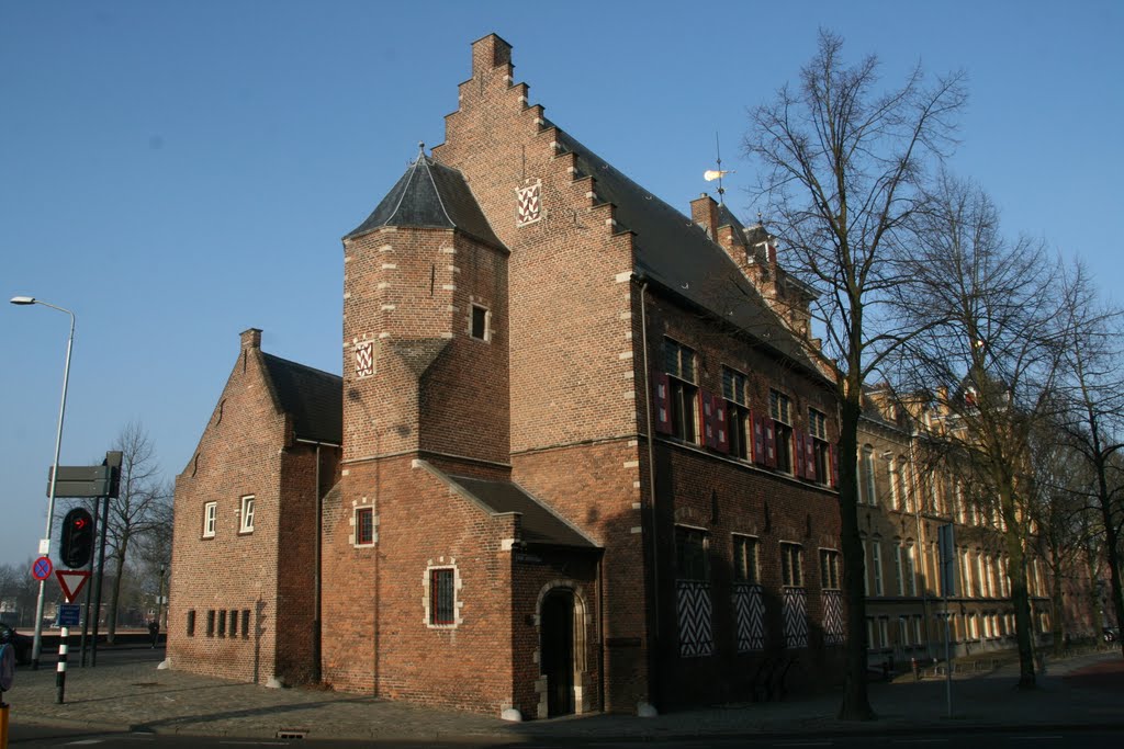 Prins Bernardstraat hoek Spinhuiswal, Den Bosch. by Carl030nl