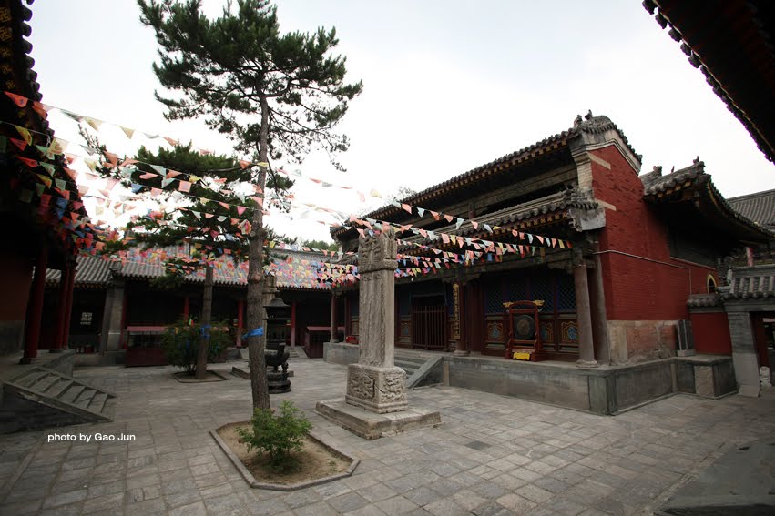 山西 五台山 罗睺寺 The Luohou Temple(1492, Ming Dynasty), Wutai Mountain, Xinzhou, Shanxi Province, China by radium tam