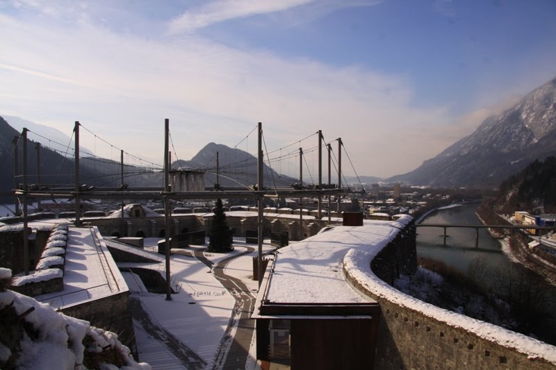 Kufstein - Festungshof und Inn-Panorama 2011-01 by piesepank