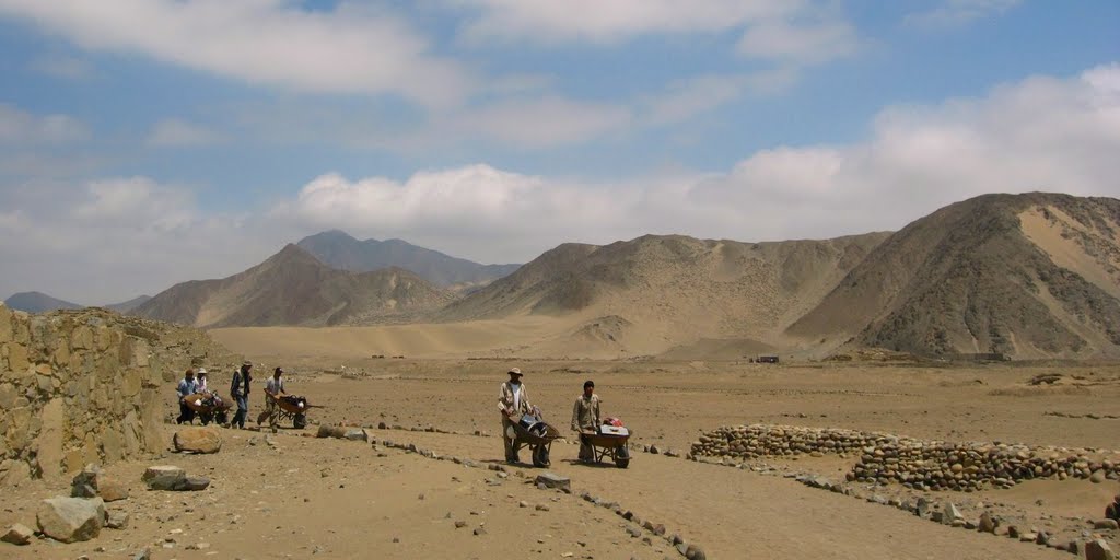 Workers Excavating the Ancient City by cordelium