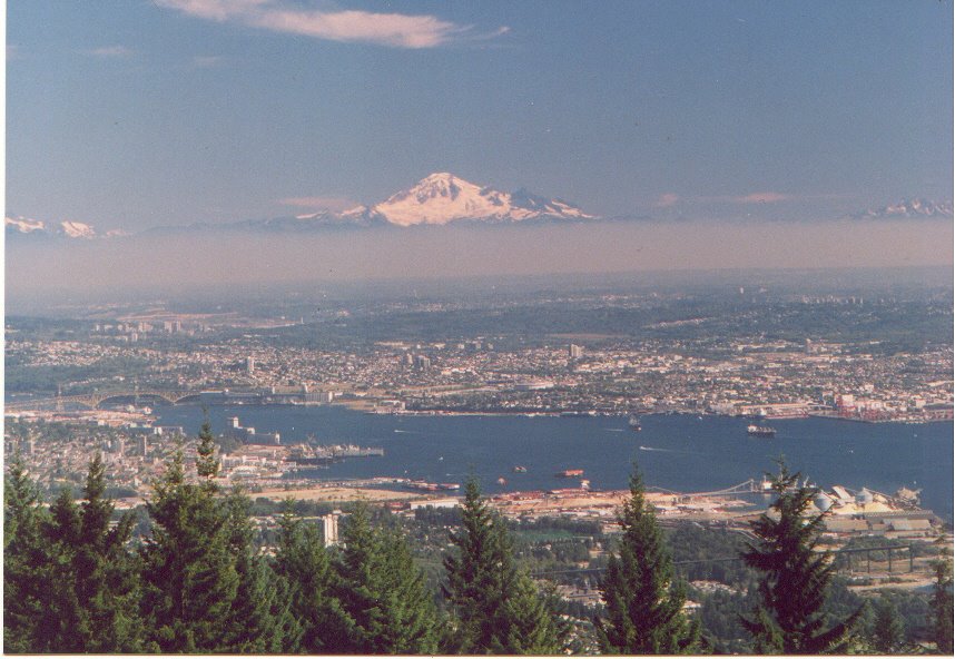 Mt Baker from Cypress Bowl by hmalbet