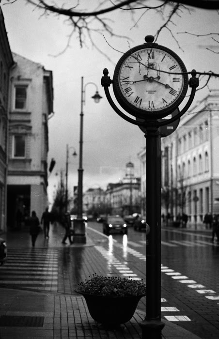 Clock in Gediminas avenue by Antanas Kairys