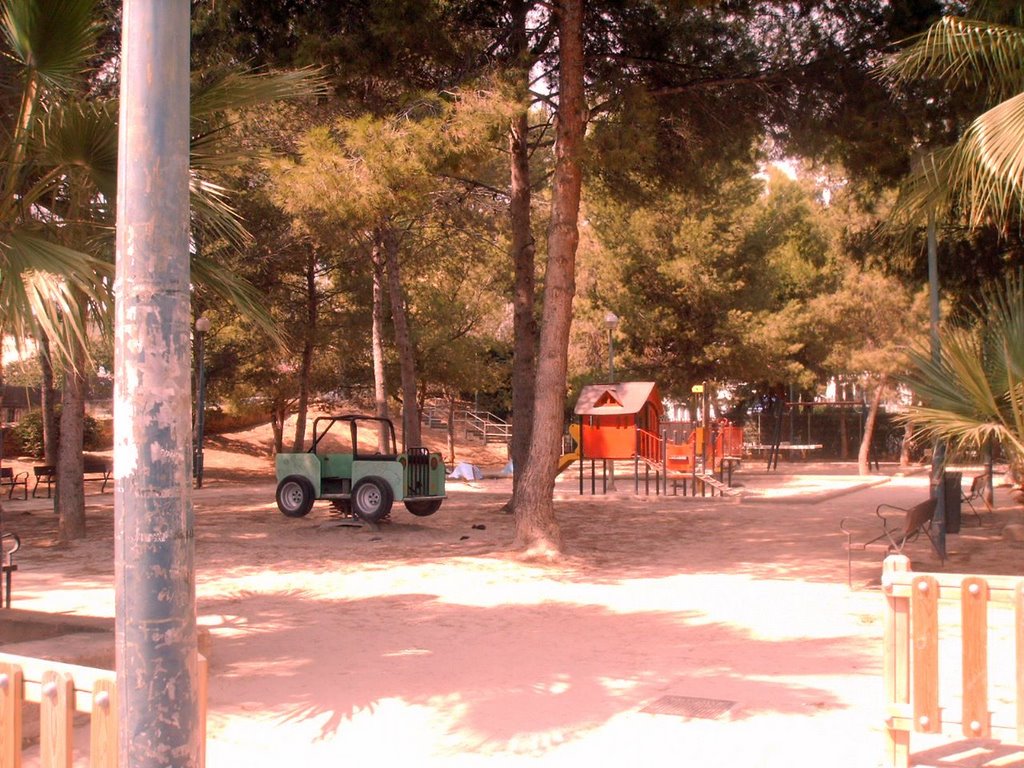 F. 257 PARQUE INFANTIL by M.CARMEN 10 COLORADO