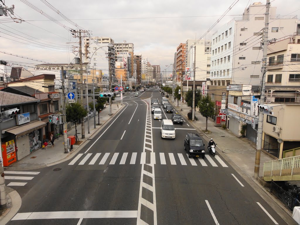 あべの筋。松虫歩道橋の上から (北向き)。 by bbmaru