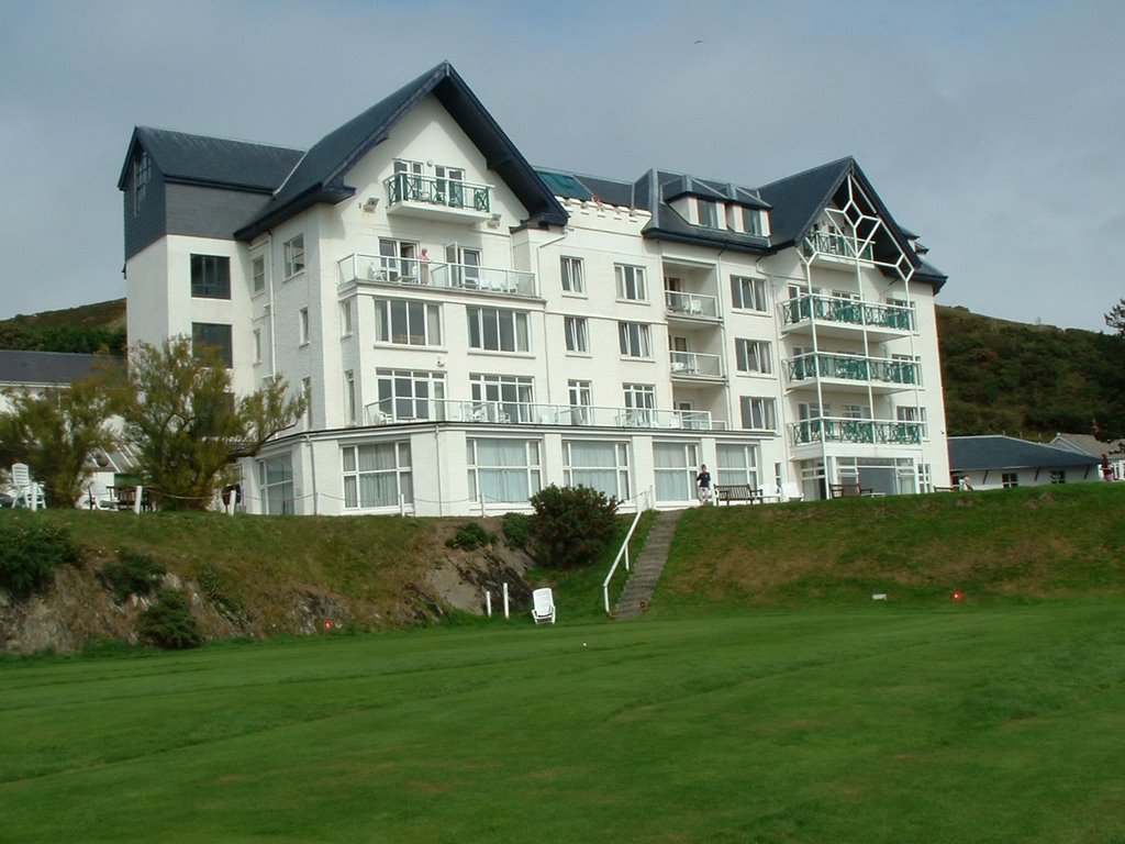 Trefeddian Hotel, Aberdyfi Wales. by Andrew Livesey