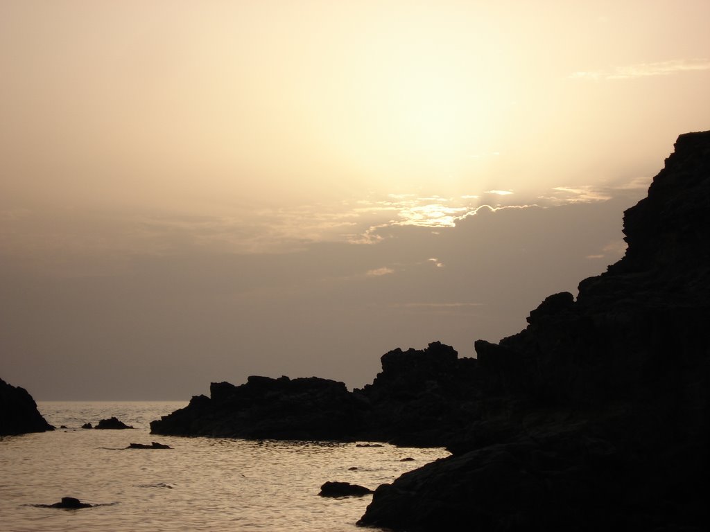 TRAMONTO A TORRE DEI CORSARI by Franco Mosconi