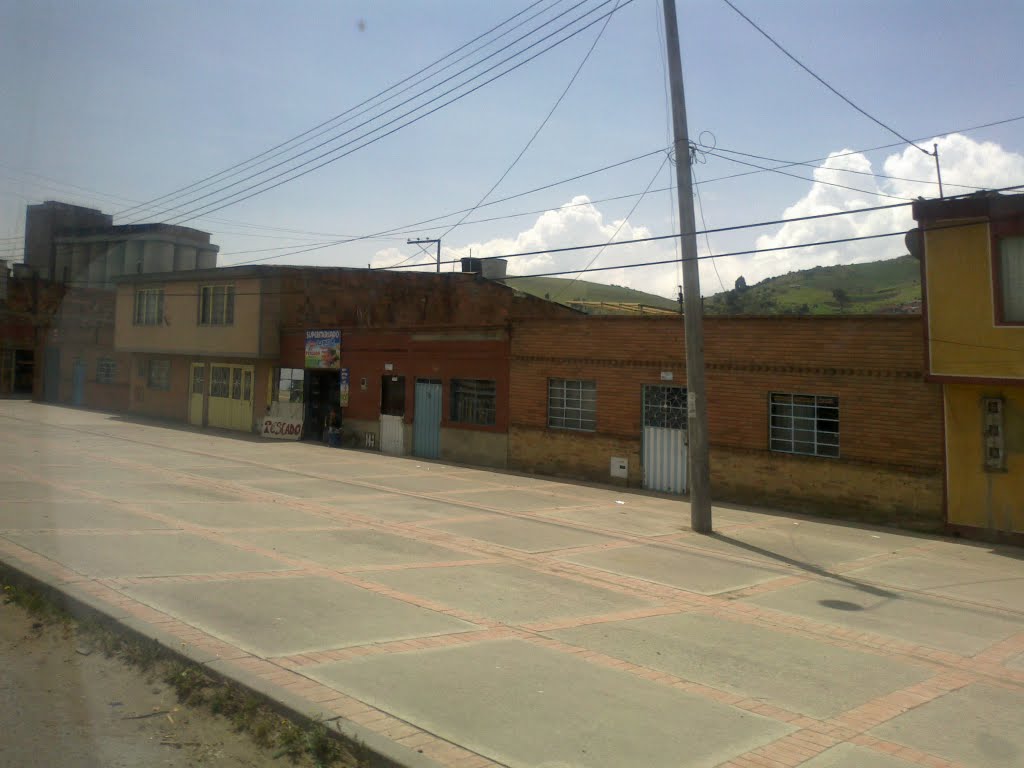 Facatativá, Facatativa, Cundinamarca, Colombia by TREN DE CERCANIAS OR…