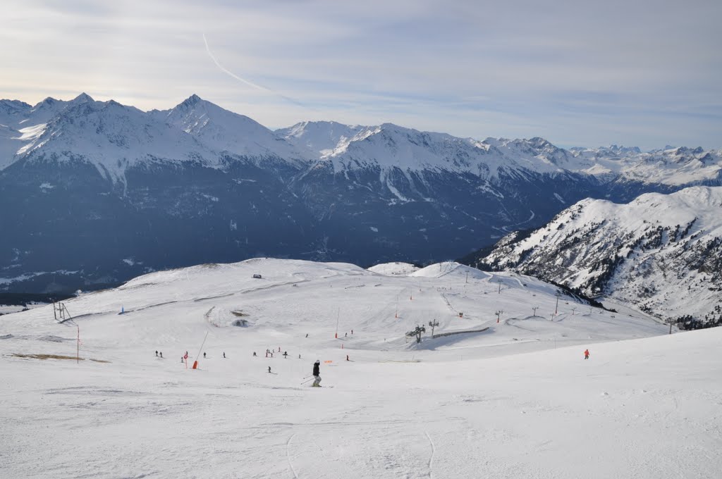 Les pistes de ski by Pierre Coquil