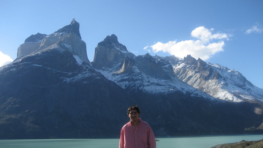 Cuernos del Paine by wildforest