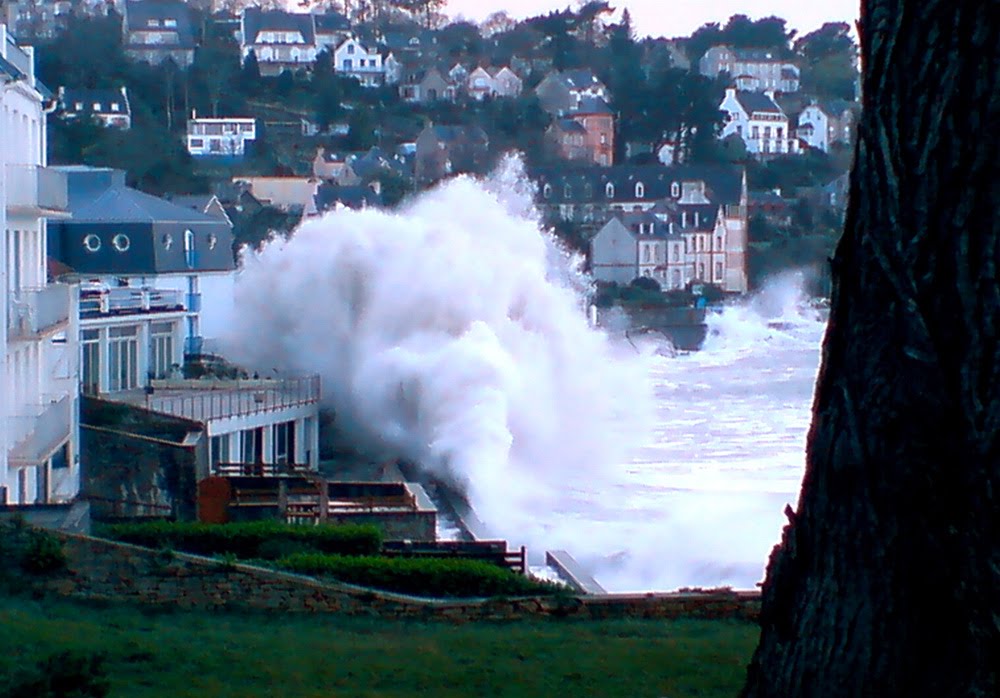 Tempête sur les sables blancs by chevrel.philippe